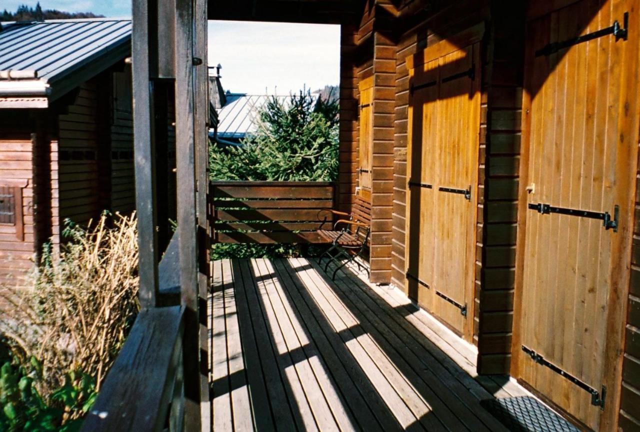 Chalet Cosy A Sixt-Fer-A-Cheval Avec Vue Sur La Montagne Luaran gambar