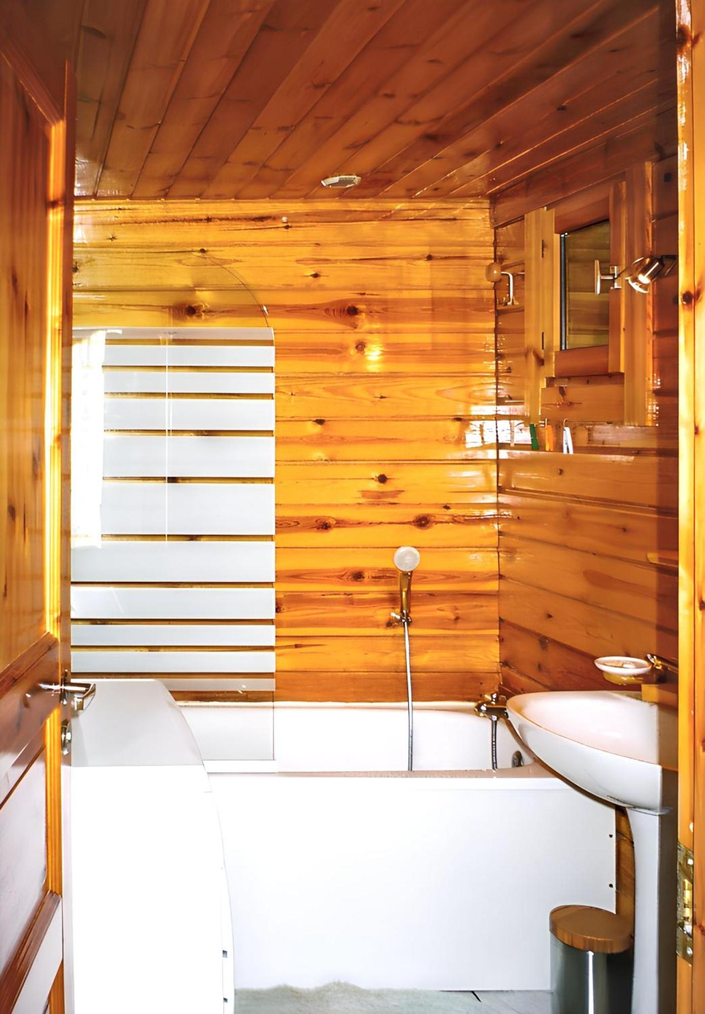 Chalet Cosy A Sixt-Fer-A-Cheval Avec Vue Sur La Montagne Luaran gambar